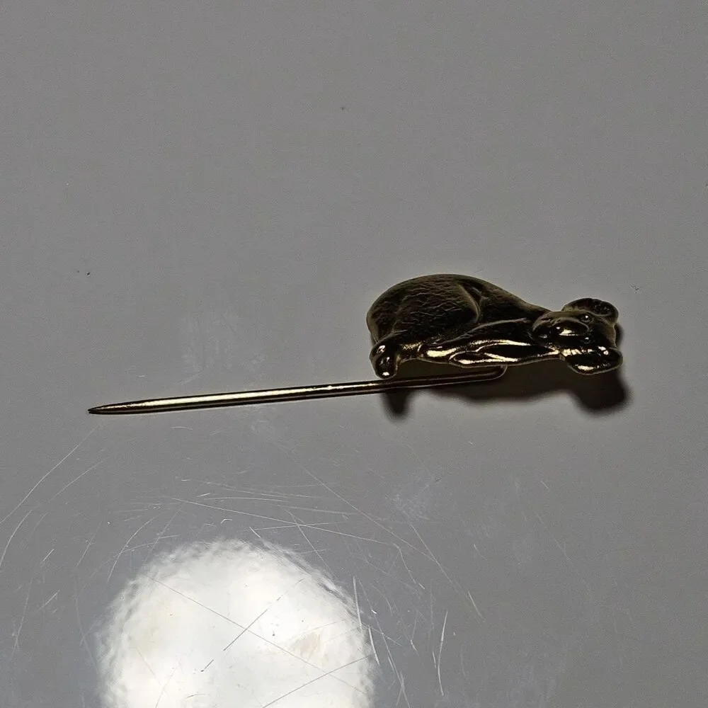 Vtg 1970's Stamped Swann & Hudson Koala Bear Gold Tone Tiny Stick Pin Australia